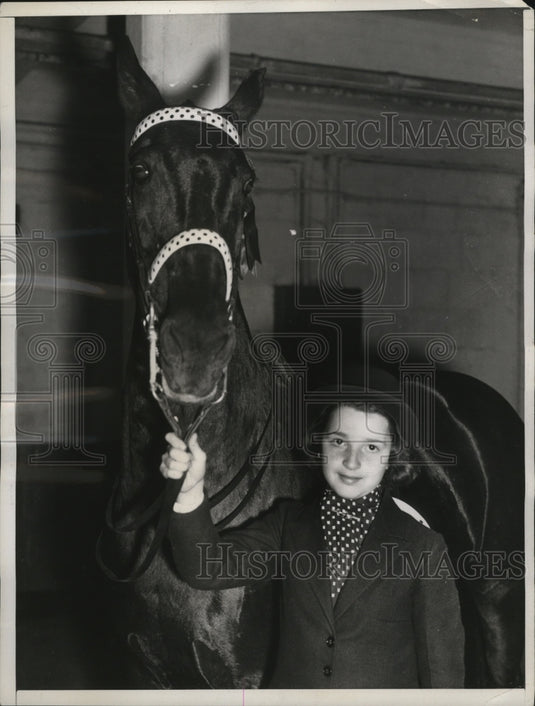 1938 Press Photo New York Elaine Wein won the Equitation Class for Children NYC - Historic Images