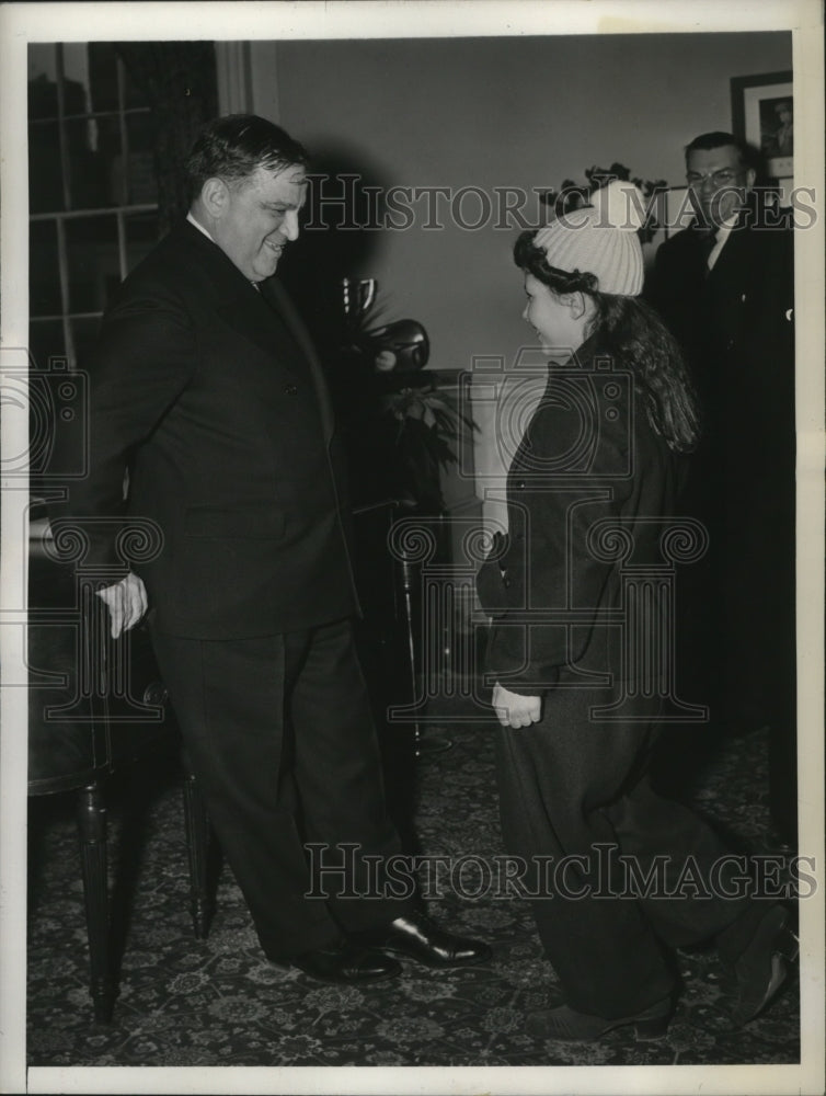 1943 Press Photo New York Happy New Year Mr Mayor NYC - neny26729-Historic Images