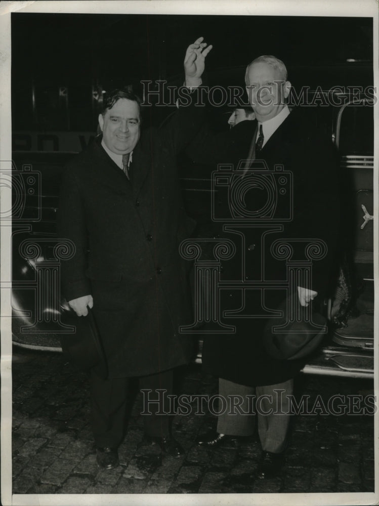 1937 Press Photo New York Mayor F.H.La Guardia and Borough Pres. Samuel Levy NYC - Historic Images