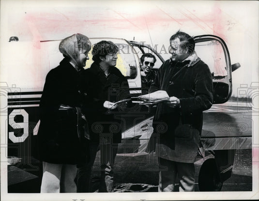 1972 Press Photo Mrs. Helen Keidel, Ben Fierman, George Rhodes - Historic Images