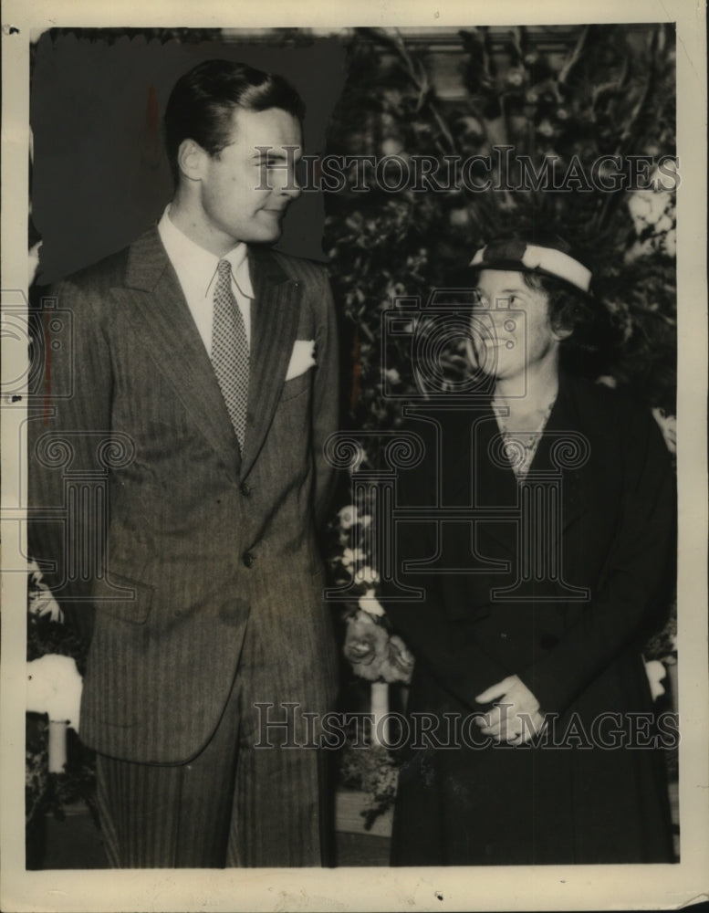1934 Press Photo Henry Cabot Lodge Jr & Mrs Richarrd Curtis in Boston - Historic Images