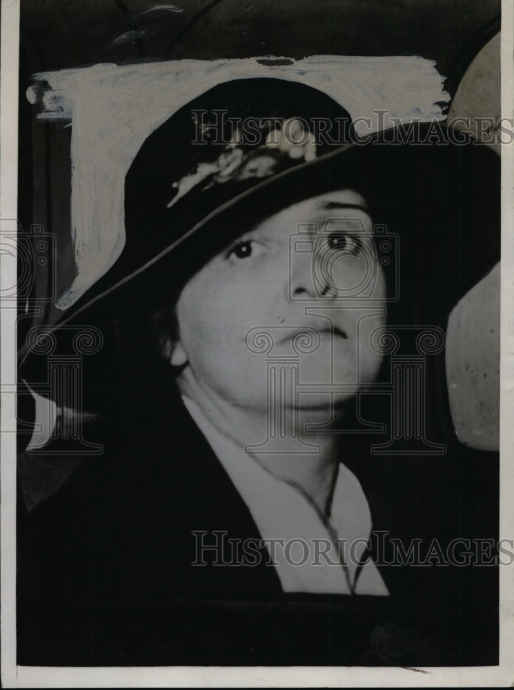 1934 Mrs Nellie Muench at trial for kidnap of Dr Isaac Kelly - Historic Images