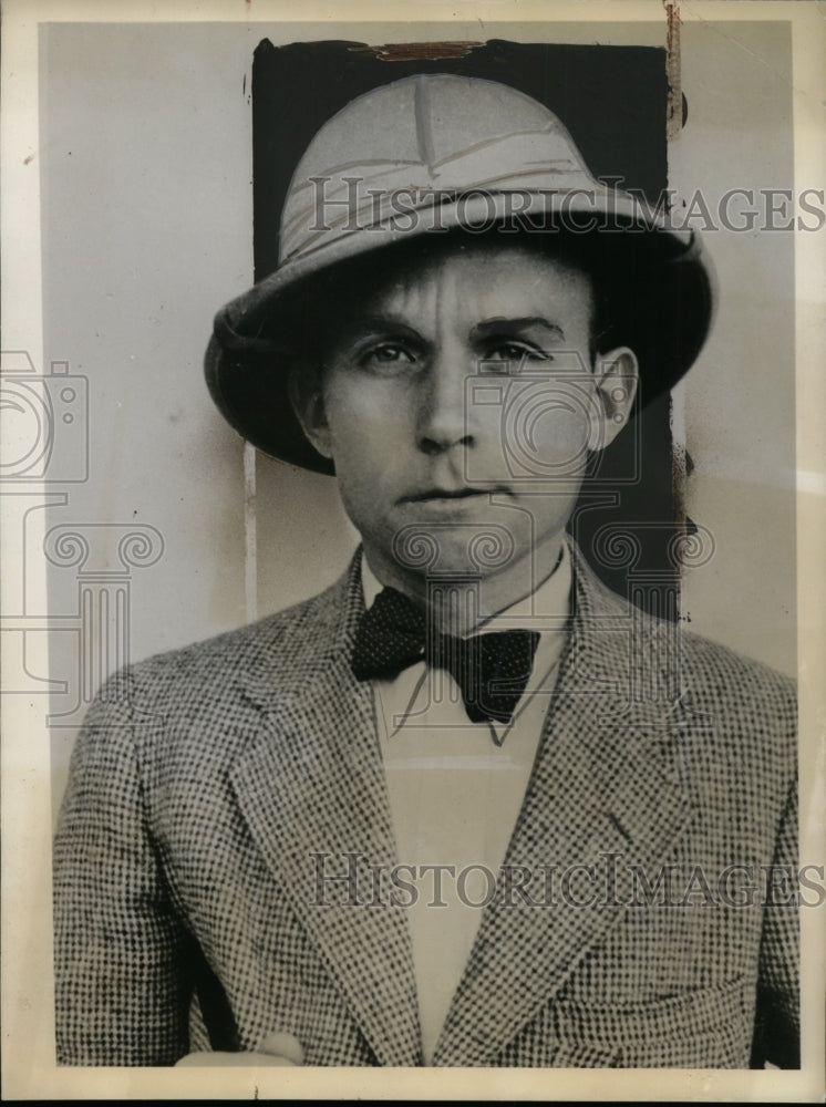 1936 Press Photo Ben Ames Leaves American Legation, Risks Pillaging Natives-Historic Images