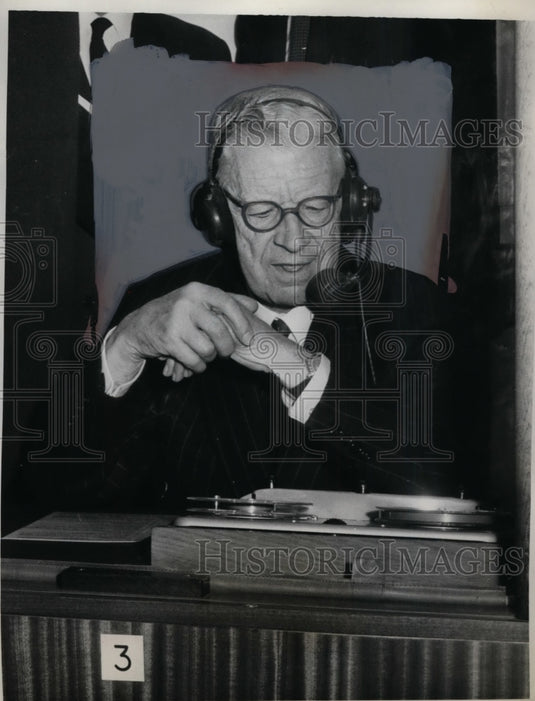 1963 Press Photo King Gustav of Sweden @ Institute of Directors Languages Center-Historic Images