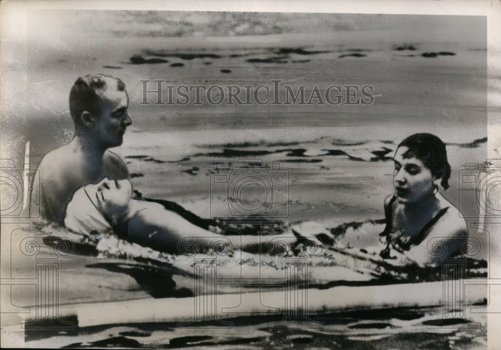 1948 Swimmer Greta Anderson rescued ny Nancy Lees &amp; Elemer Szathmar - Historic Images