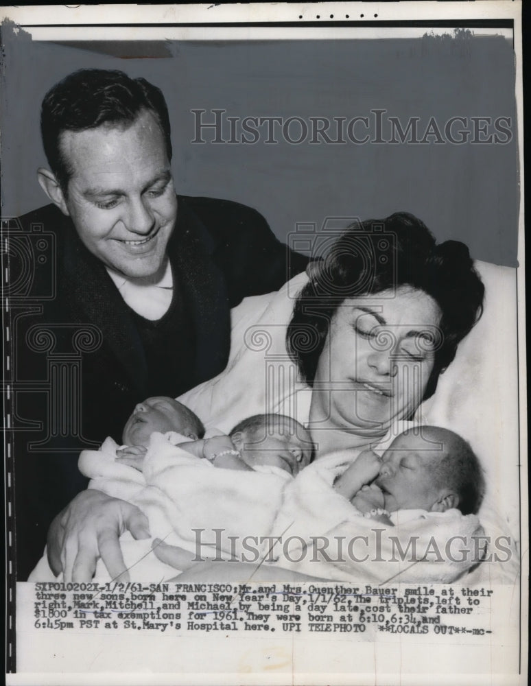 1961 Guenther Bauer &amp; Wife with Newborn Triplets, San Francisco - Historic Images