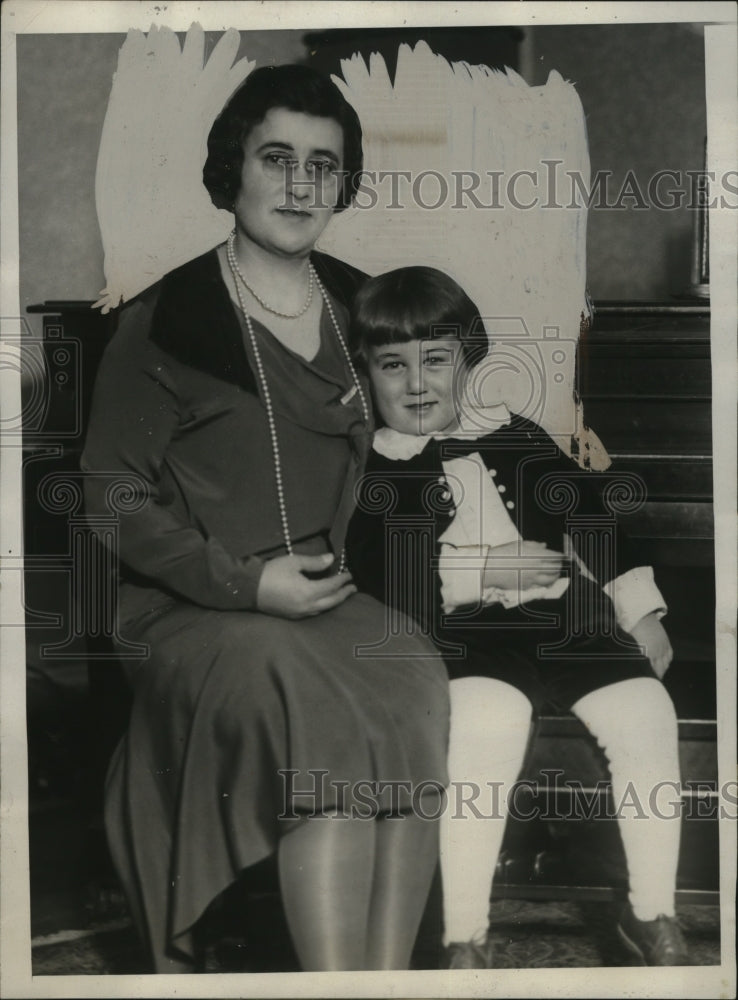 1930 Press Photo Sadie Lipner Shulman, Massachusetts Judge w Son Herbert - Historic Images