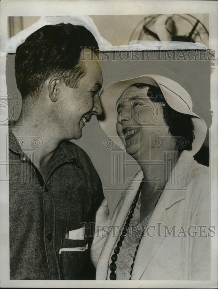 1934 David A. Lamson & Sister Margaret Lamson at San Quentin Prison - Historic Images