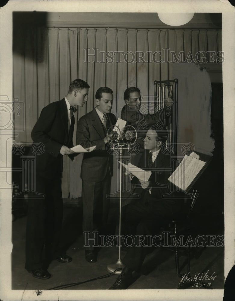 1928 Press Photo Gerald Stopp during Rehearsal of &quot;Great Moments of History&quot; NBC-Historic Images