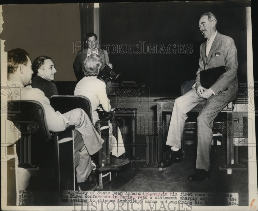 1949 Press Photo Sec of State Dean Acheson News conference Big-4 in Paris-Historic Images