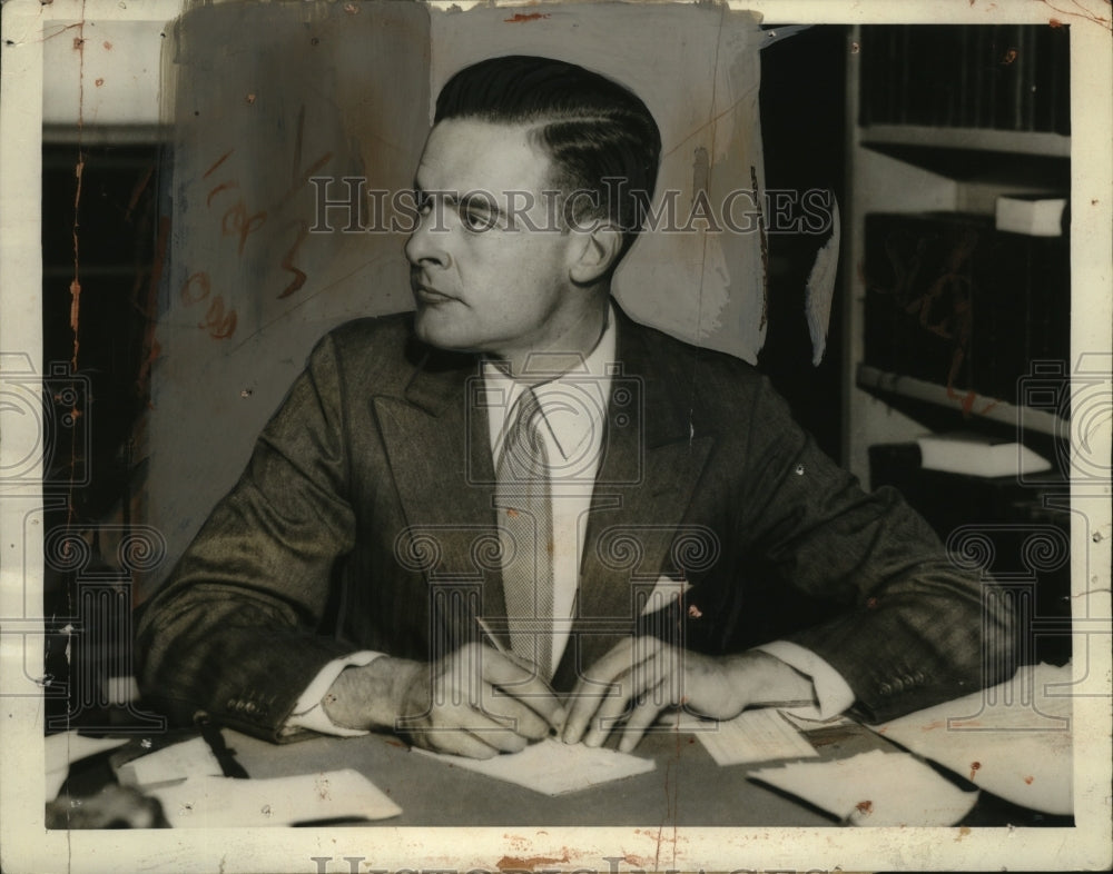 1935 Press Photo Henry Cabot Lodge Jr Announces Senate Candidacy, Massachusetts - Historic Images