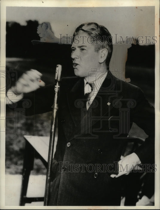 1938 Press Photo Governor Philip LaFollette Speaking to United Rubber Workers-Historic Images