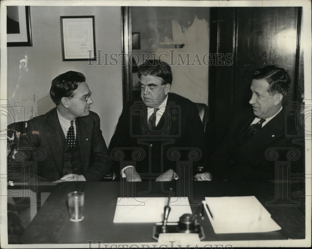 1936 Press Photo Glen W. McCabe, John L. Lewis & Homer Martin conferring Unions - Historic Images