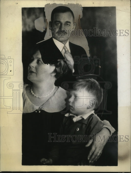1939 Captain Frank Spurr of Esso Baytown & Sister Mrs Ralph Bumstead - Historic Images
