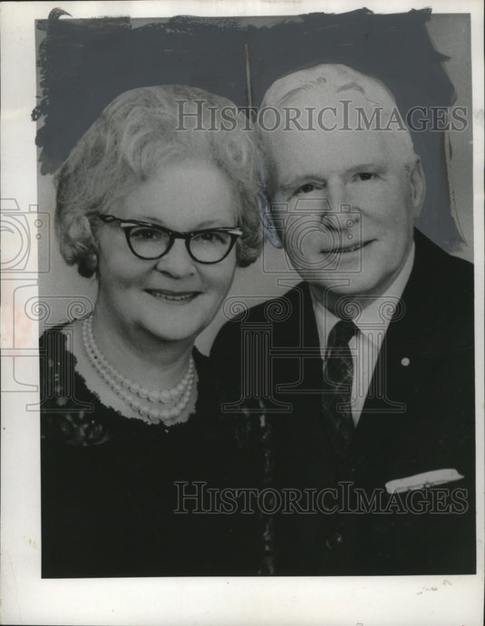 1967 Press Photo Mr & Mrs Joseph Decker of Ohio Celebrate 50th Anniversary-Historic Images