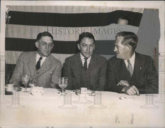 1935 Press Photo Walter Ikeson, Dr. Mal Stevens & Dan Chase attending luncheon-Historic Images
