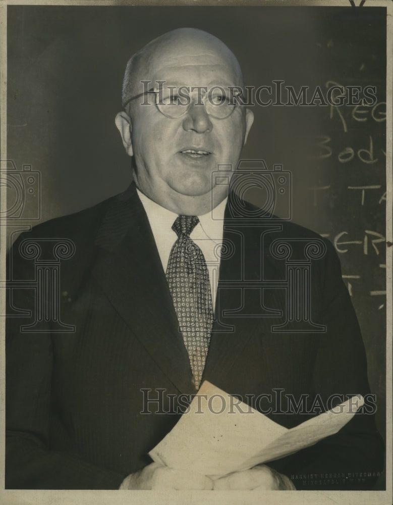 1947 Press Photo William A. O&#39;Brien, NEA Doctor - neo08636-Historic Images