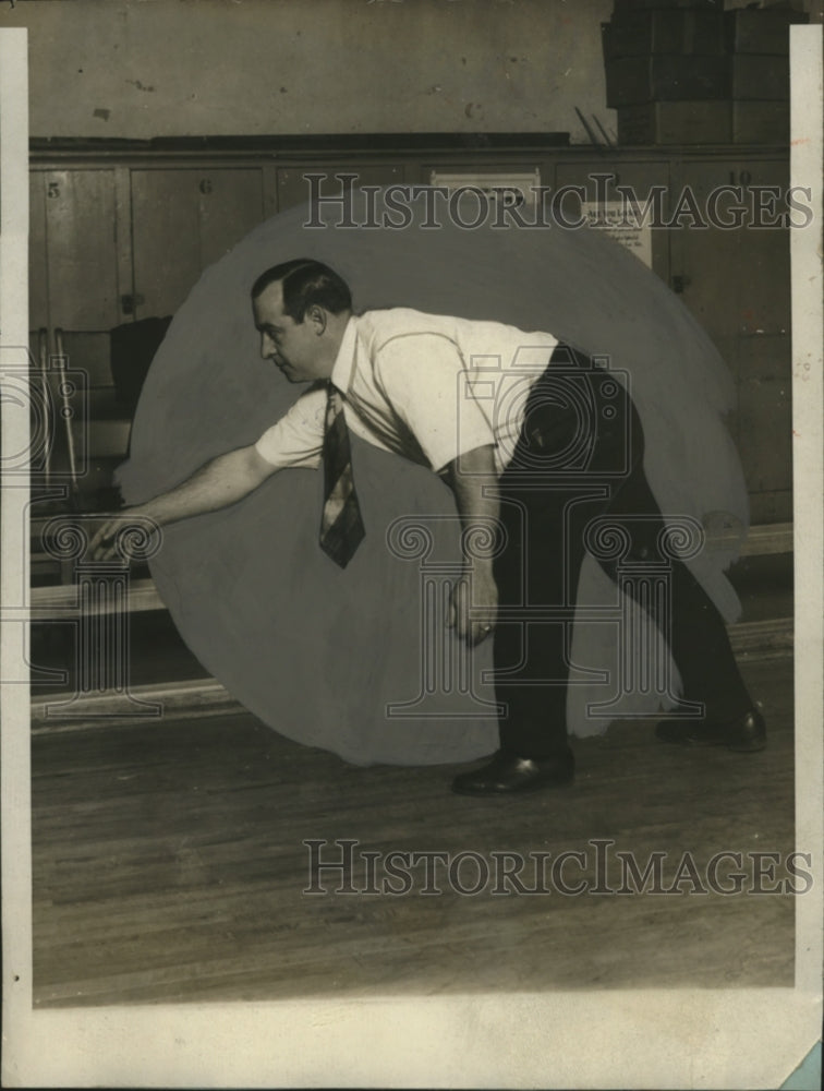 1929 Press Photo Bowler Billy Knox Training for European Match - neo09156-Historic Images