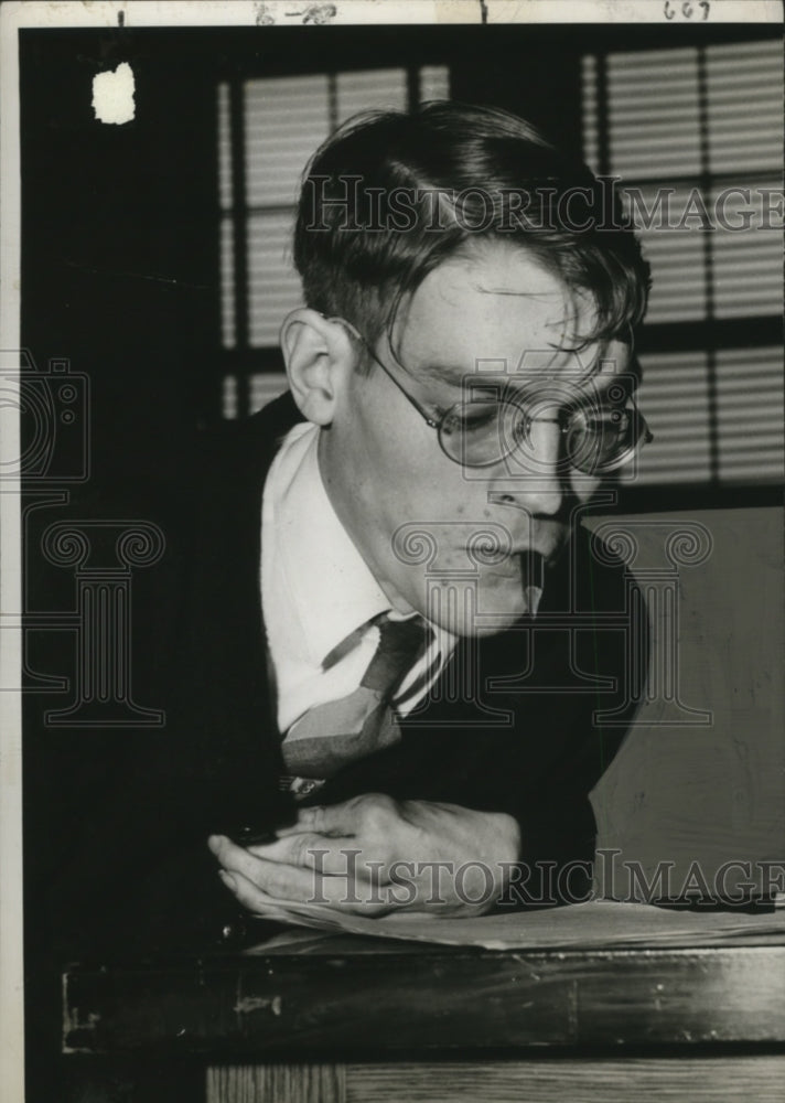 1947 Press Photo Dewey Blair, winner of Phi Beta Kappa Key, U. of Cincinnati - Historic Images