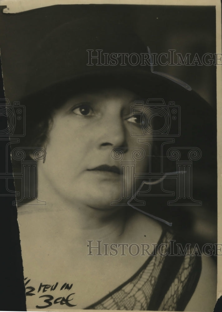 1925 Press Photo Beatrice De Domicio Portrait - neo09303-Historic Images
