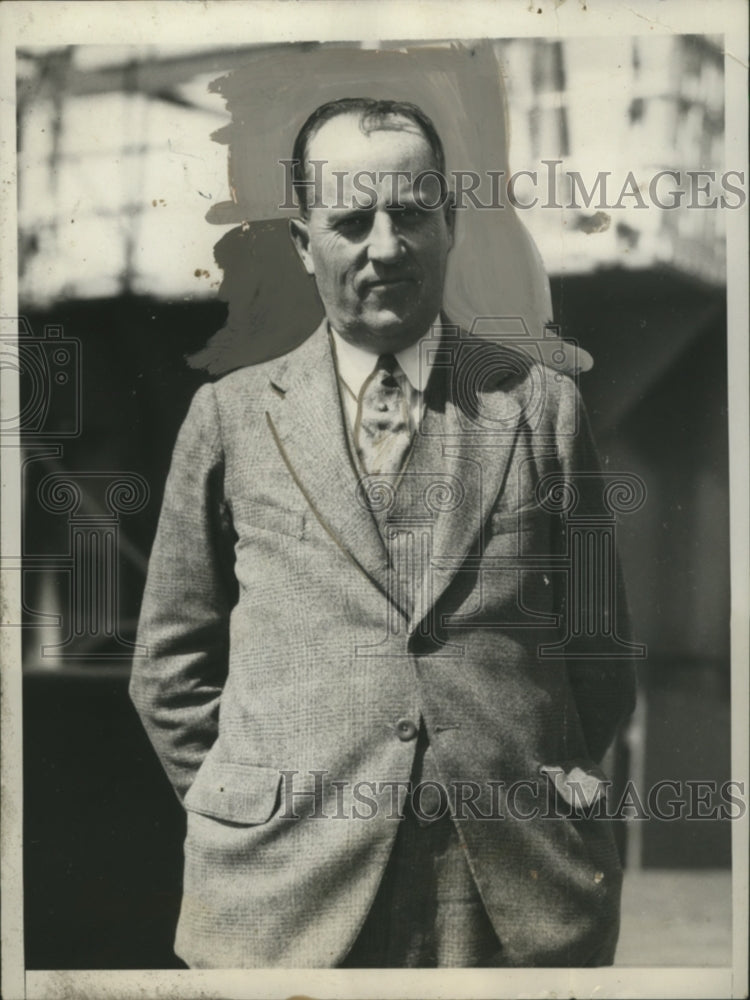 1931 Press Photo R.S. McNiece Aboard S.S. President McKinley in Los Angeles- Historic Images