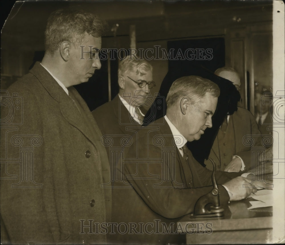 1929 Press Photo Attys Clan Crawford &amp; Harry Crawford, Judge Pearson &amp; Henry - Historic Images