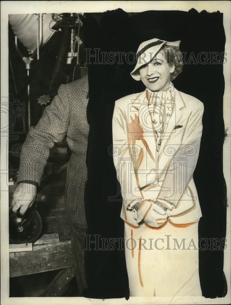 1931 Press Photo Actress Jean Acker with Dir. Victor Shertzinger movie actress-Historic Images