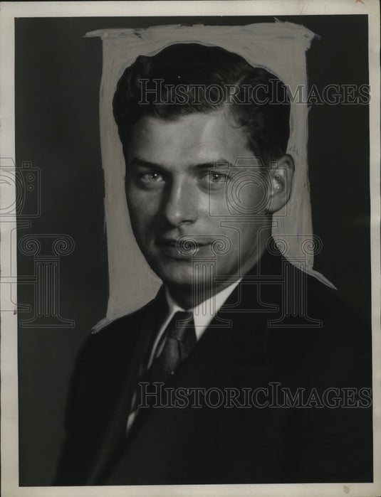 1934 Press Photo George Holmes - Historic Images