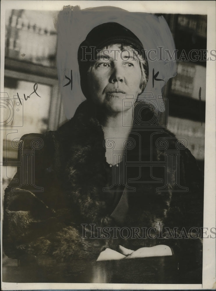 1928 Press Photo Clara Blanche Knapp Indicted for Grand Larceny, Albany New York - Historic Images