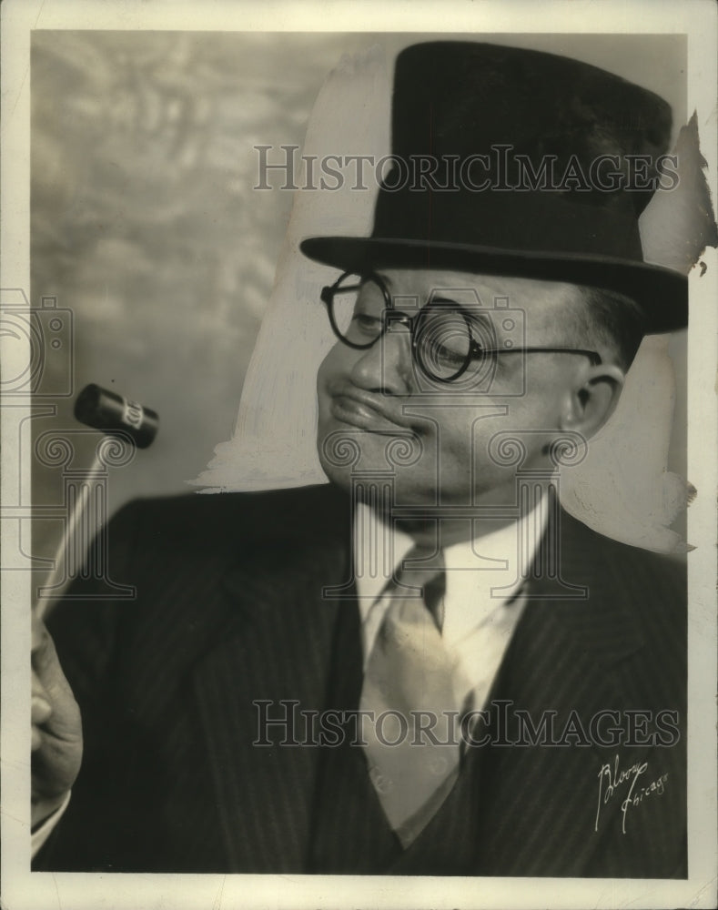 1930 Press Photo Frank Shaw, Master of Ceremonies Coffee Dan&#39;s Chicago WBBM - Historic Images