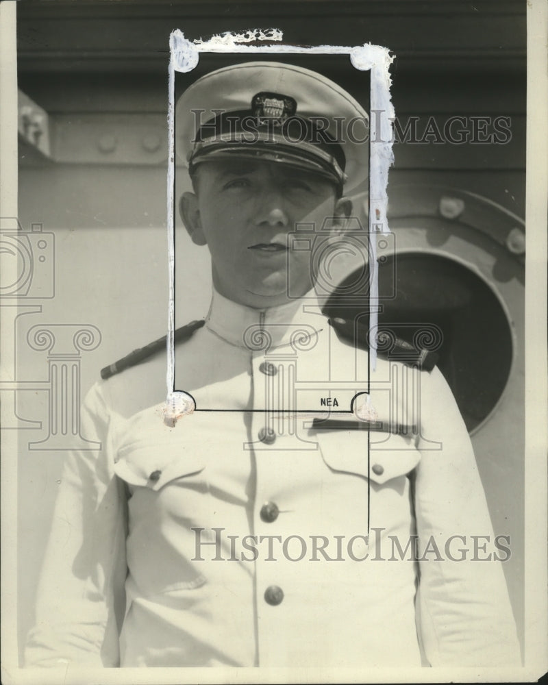 1929 Press Photo Boatswain W C Hark Commander of Forward Rescues Scandia Tanker-Historic Images