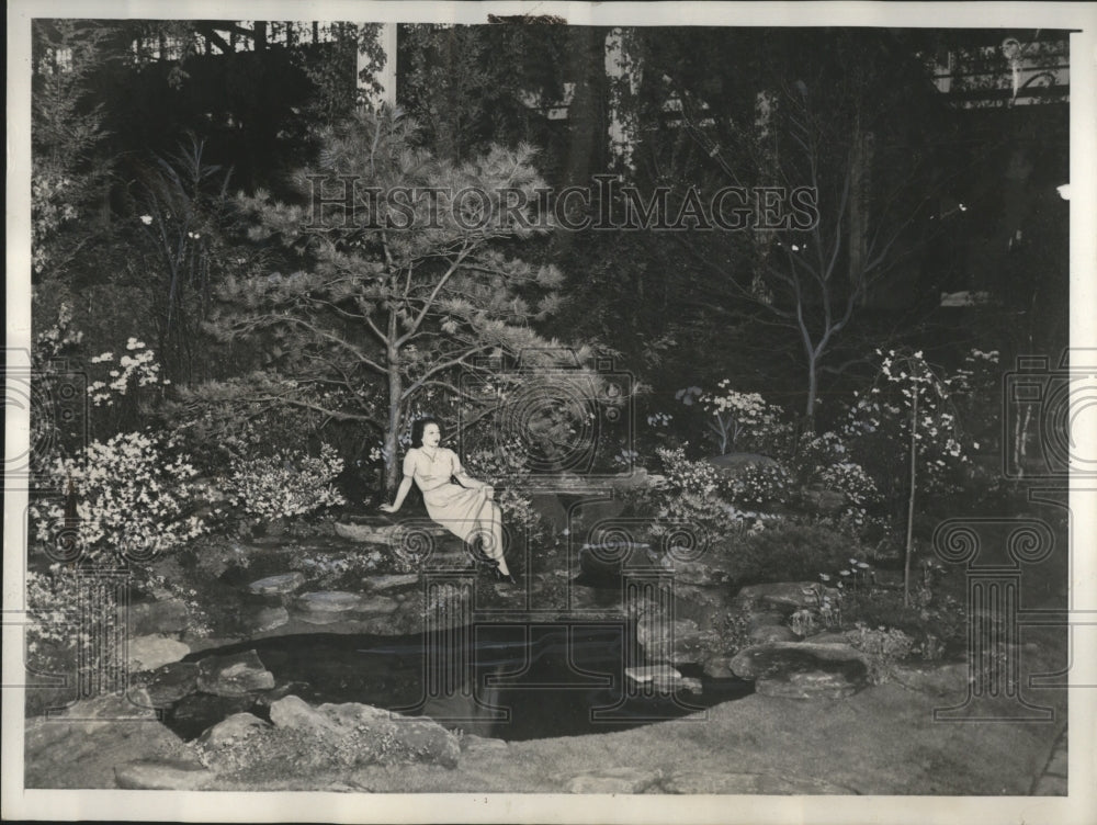 1940 Press Photo Rock Garden Exhibit by Walter Van Hengel at Phil. Flower show - Historic Images