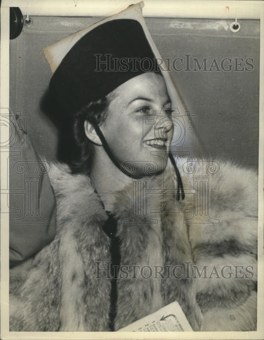 1938 Press Photo Lady Violet Astor of England - Historic Images