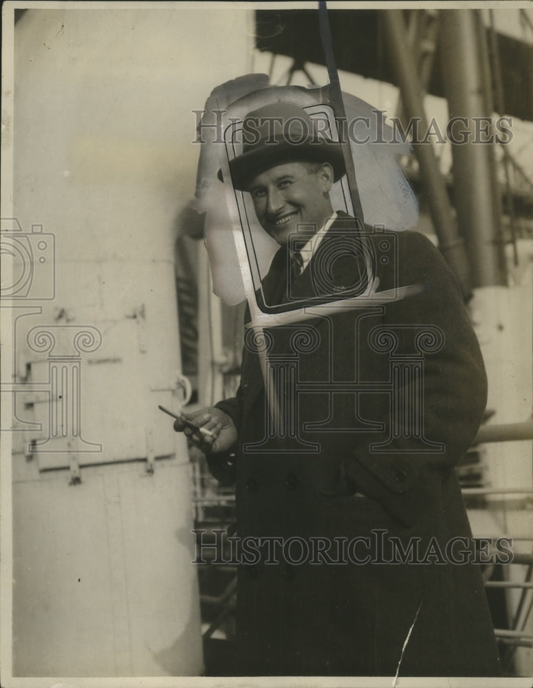 1932 Press Photo Lieutenant R.F. Paget of the British Navy - neo15798- Historic Images