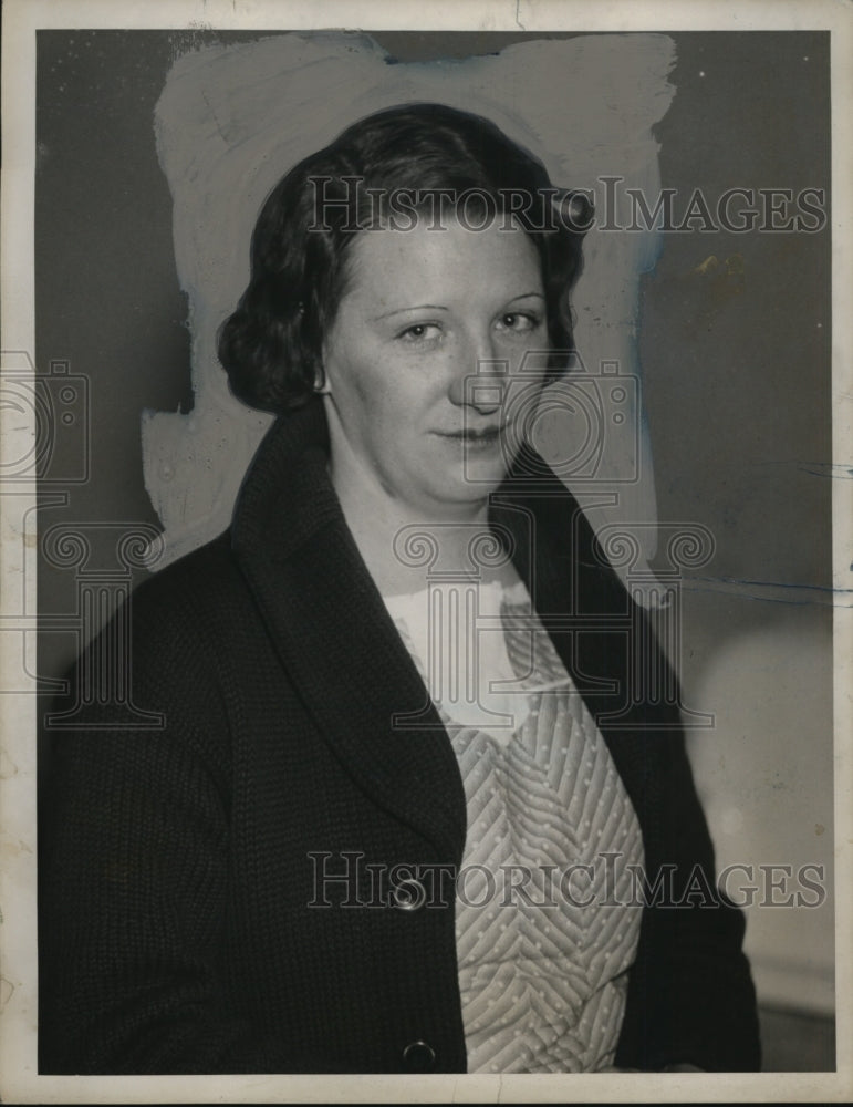 1932 Press Photo Mrs.Gladys Kuncik, 23 - neo15906-Historic Images