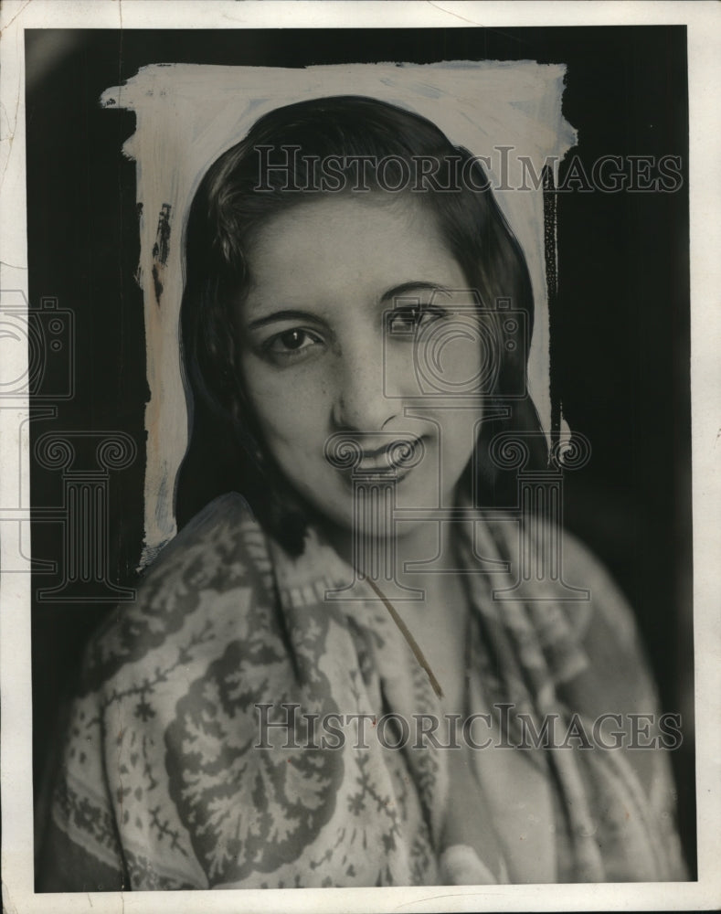 1930 Press Photo Fillie Duna, Gypsy Girl - neo16034-Historic Images