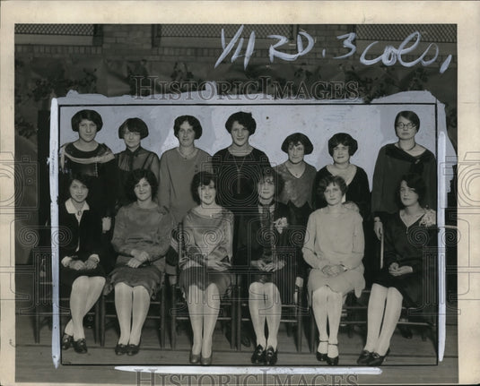 Press Photo New Cleveland teachers Pearl Lang, Florence Shapiro - neo16583-Historic Images