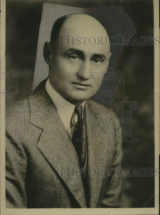 1933 Press Photo Asher E. Bentley, Escort of Girl Found Dead on Road, Seized-Historic Images