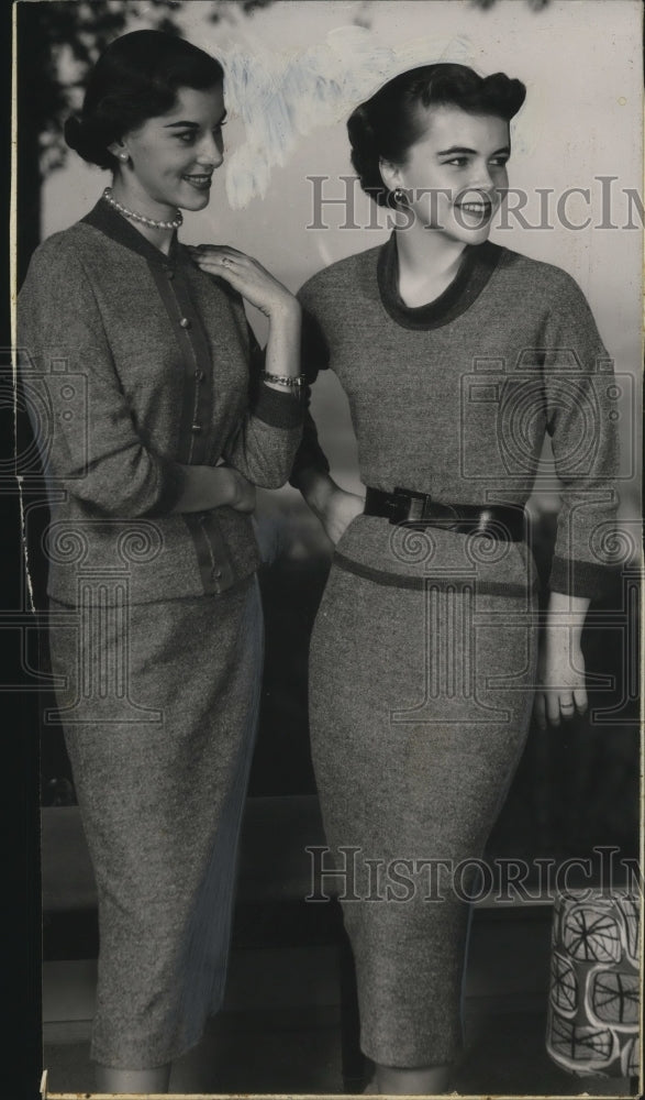 1953 Press Photo Two styles of tweed dress on fashion models - Historic Images