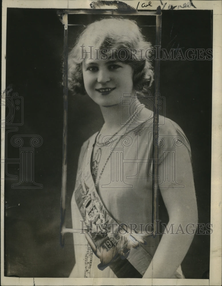 1926 Press Photo Paris Queen of Queens, Mathilde Isenbart of Paris, France - Historic Images