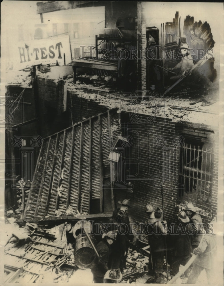 1923 Press Photo Wreckage of D.K. Rubber Company, Chicago Explosion - Historic Images