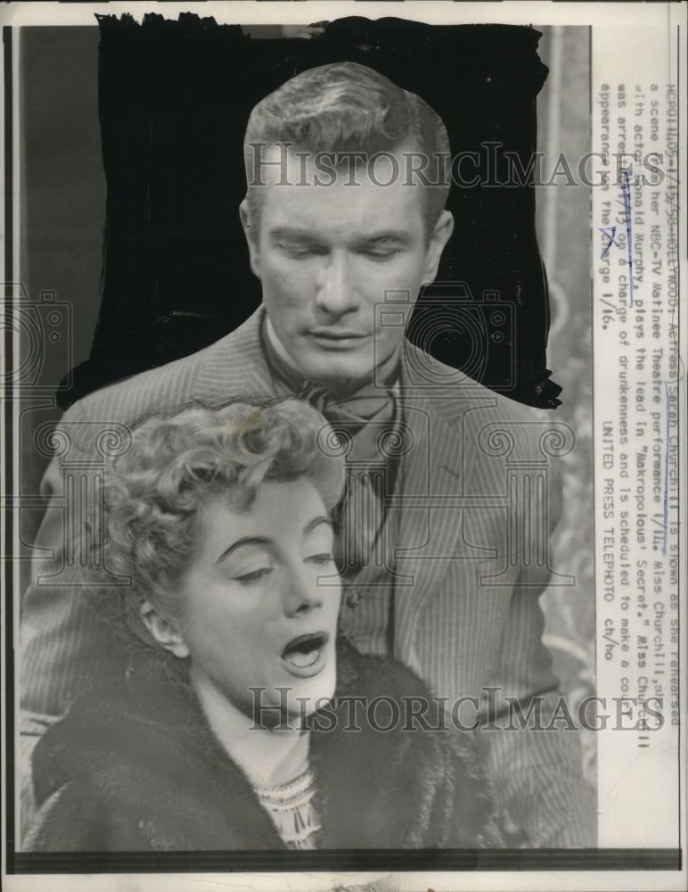 1958 Press Photo Actress Sarah Churchill, Donald Murphy in "Makropolous' Secret" - Historic Images