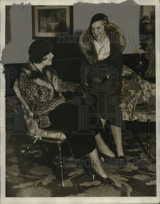 1932 Press Photo Estelle Penilo & Madeleine Moriarty - Historic Images