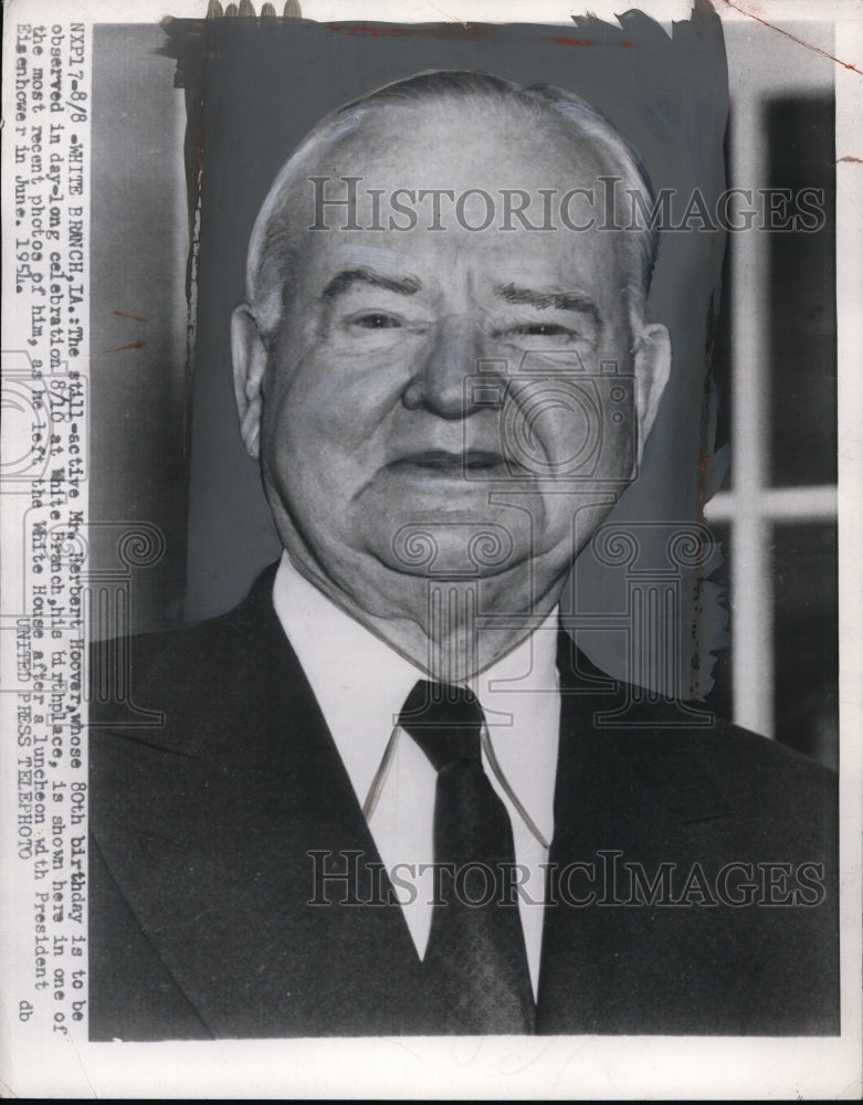 1954 Press Photo Former President Herbert Hoover as he turns 80 - neo19093-Historic Images