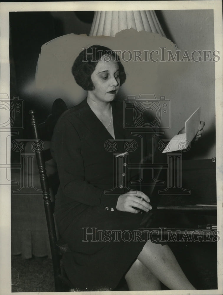 1937 Press Photo Mrs. Walter Kurty - Historic Images