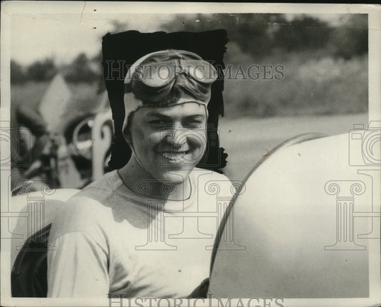 1932 Press Photo Llehart - neo20932- Historic Images