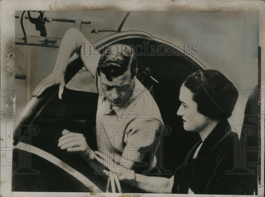1936 Press Photo King Edward in motorboat in Bay of Novigradko, Dalmatia - Historic Images