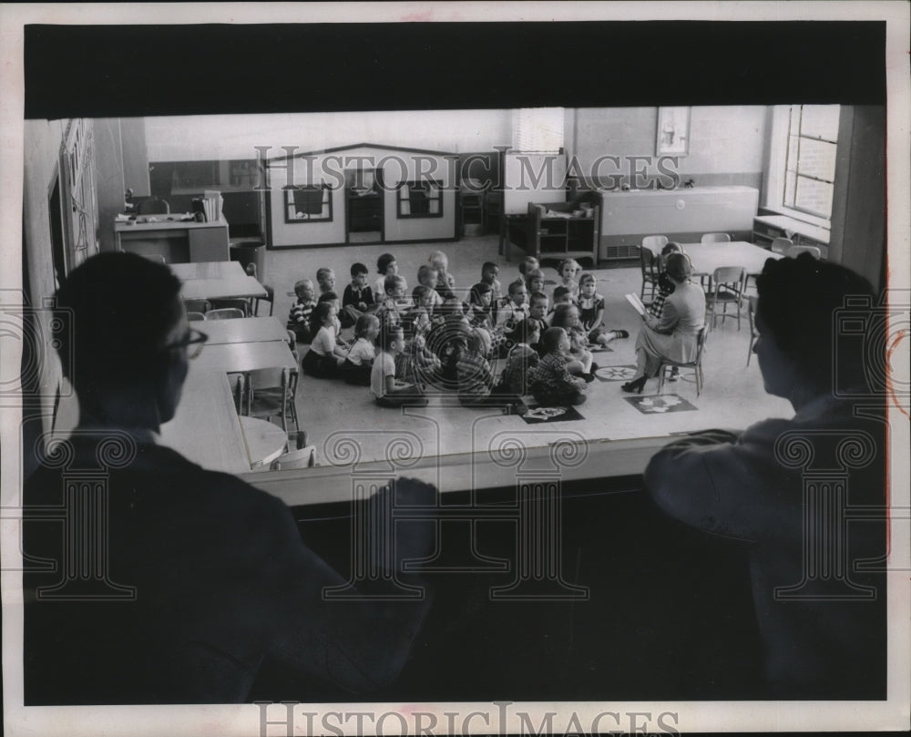 1953 Press Photo Kindergarten class at Benes School in Cleveland Ohio-Historic Images