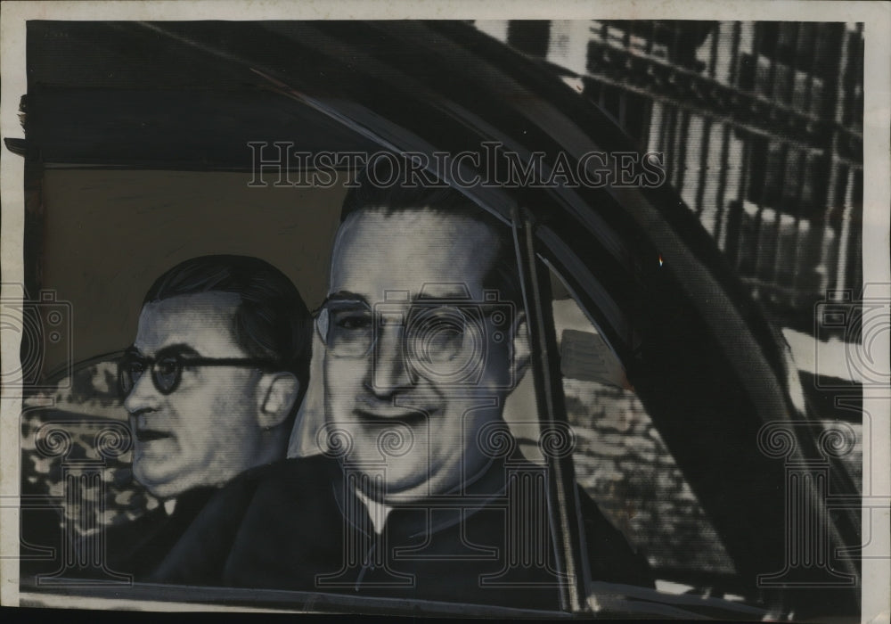 1955 Press Photo Monsignors Mauel Tato &amp; Ramon Noyoa leave Vatican - Historic Images