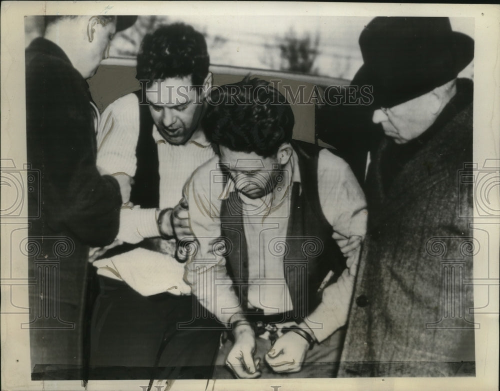 1937 Press Photo John Oley &amp; Harold Crowley, Recaptured Kidnappers, in Albany - Historic Images